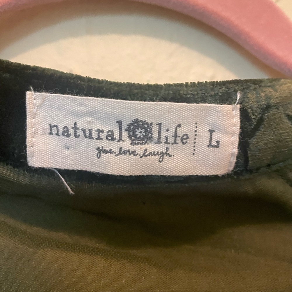 NATURAL LIFE Emerald Green Velvet Button-Front Blouse - Picture 2 of 6